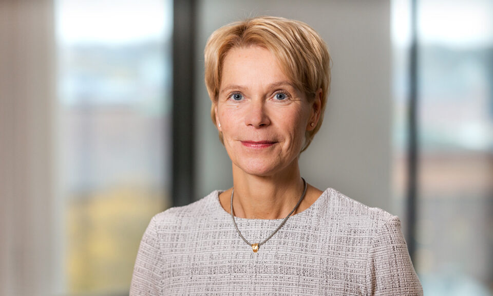 Porträttbild av Catrin Fransson